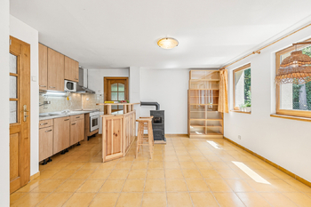 Prodej chaty / chalupy 50 m², Praha 5 - Lipence