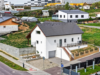 Prodej domu 224 m², Dobšice