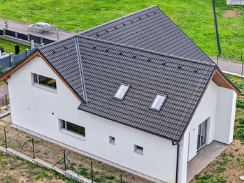 Prodej domu 224 m², Dobšice