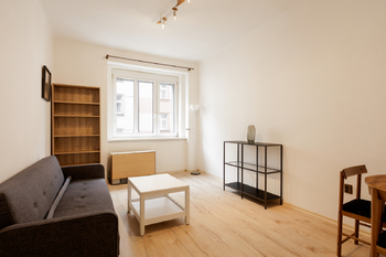Pokoj - Prodej bytu 2+1 v osobním vlastnictví 43 m², Praha 4 - Nusle