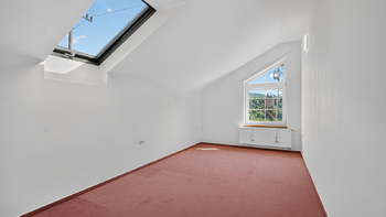 Prodej domu 260 m², Nižbor