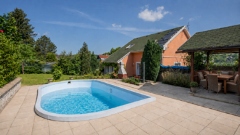Prodej domu 260 m², Nižbor