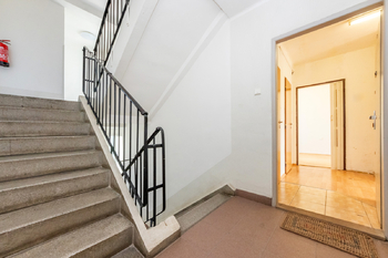 Prodej bytu 4+kk v osobním vlastnictví 73 m², Praha 4 - Záběhlice