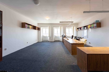 Prodej nájemního (činžovního) domu 700 m², Frýdek-Místek