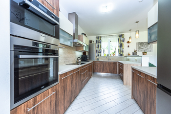Prodej domu 280 m², Křižany