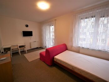 Pronájem bytu 1+kk v osobním vlastnictví 26 m², Praha 4 - Krč