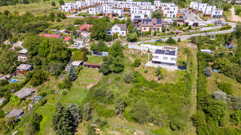 Prodej pozemku 1258 m², Beroun