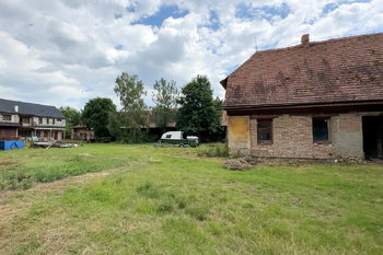 Prodej zemědělského objektu 1000 m², Budyně nad Ohří