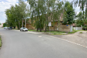 Prodej zemědělského objektu 1000 m², Budyně nad Ohří