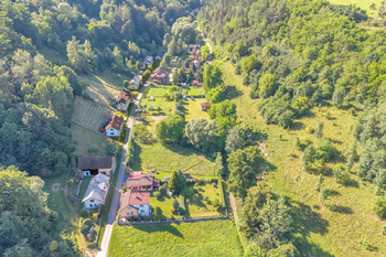 Prodej pozemku 735 m², Mukařov