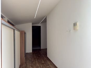 Chodba 2.NP - Prodej domu 248 m², Vacenovice