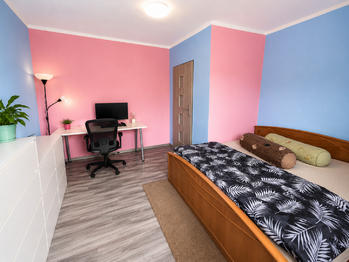 pokoj 1 - Pronájem bytu 3+1 v osobním vlastnictví 56 m², Ústí nad Labem