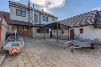 Prodej domu 205 m², Nížkovice