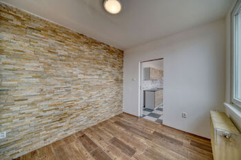 Dětský pokoj - Pronájem bytu 3+1 v osobním vlastnictví 58 m², Poděbrady