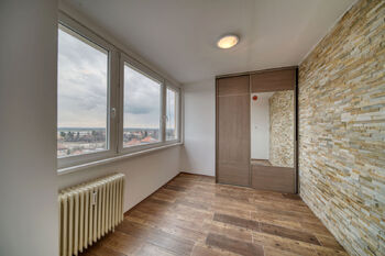 Dětský pokoj - Pronájem bytu 3+1 v osobním vlastnictví 58 m², Poděbrady