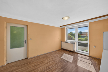 Prodej domu 276 m², Vnorovy