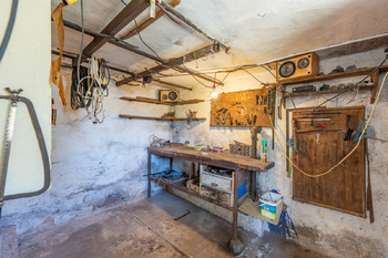 Prodej domu 276 m², Vnorovy
