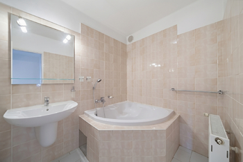 Prodej domu 209 m², Praha 4 - Braník