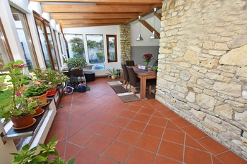 Pronájem domu 164 m², Klecany