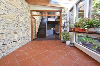 Pronájem domu 164 m², Klecany
