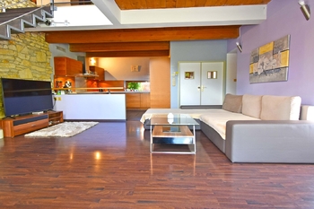 Pronájem domu 164 m², Klecany