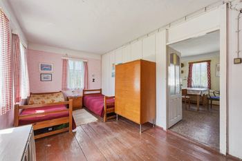 Pokoj 1 - 2. NP - Prodej chaty / chalupy 138 m², Chřibská