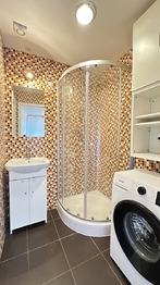 Pronájem bytu 1+kk v družstevním vlastnictví 40 m², Kladno