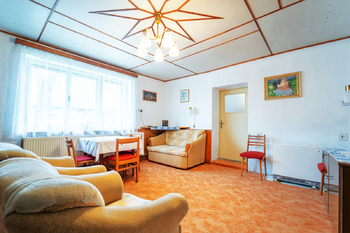 Prodej chaty / chalupy 95 m², Straky