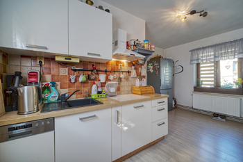 Prodej domu 122 m², Bezvěrov