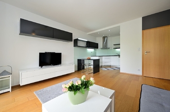 Pronájem bytu 2+kk v osobním vlastnictví 49 m², Praha 9 - Hloubětín