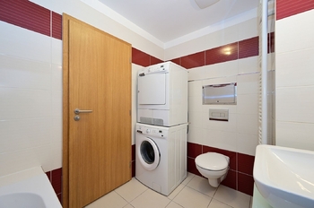 Pronájem bytu 2+kk v osobním vlastnictví 49 m², Praha 9 - Hloubětín