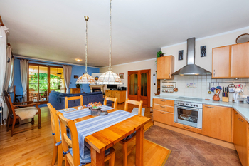 Prodej domu 200 m², Radvanec