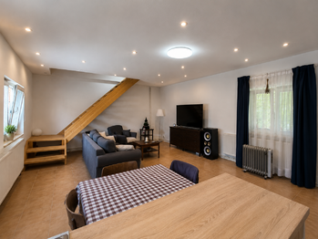 Prodej domu 224 m², Počepice