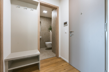 CHODBA - Pronájem bytu 2+kk v osobním vlastnictví 65 m², Brandýs nad Labem-Stará Boleslav