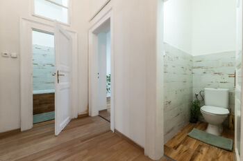 Pronájem bytu 2+kk v družstevním vlastnictví 60 m², Praha 2 - Vinohrady