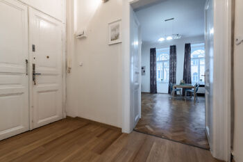 Pronájem bytu 2+kk v družstevním vlastnictví 60 m², Praha 2 - Vinohrady