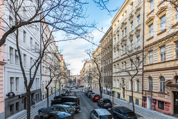 Pronájem bytu 2+kk v družstevním vlastnictví 60 m², Praha 2 - Vinohrady