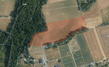 Prodej pozemku 11767 m², Benešov