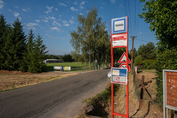 Prodej pozemku 11767 m², Benešov
