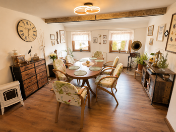 Jídelna v 2.NP - Prodej domu 190 m², Altenberg