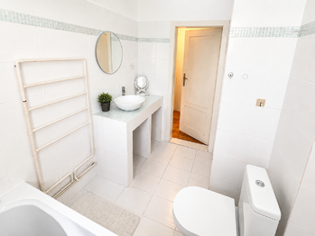 Koupena v 1.NP  - Prodej domu 190 m², Altenberg