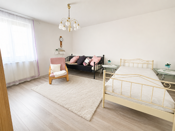 Dětský pokoj v 1.NP  - Prodej domu 190 m², Altenberg