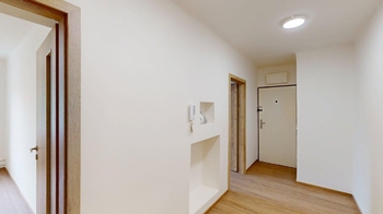 předsíň - Pronájem bytu 2+kk v osobním vlastnictví 50 m², Praha 6 - Dejvice
