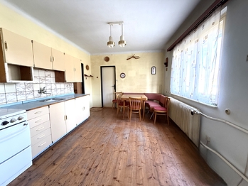 Prodej domu 300 m², Radnice