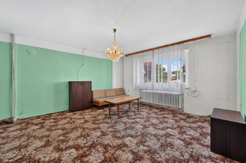 Prodej domu 276 m², Vnorovy