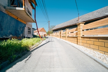 Novostavba ve výstavbě – sídlo firmy s možností bydlení, 158 m², pozemek 137 m², Roštín - Prodej kancelářských prostor 158 m², Roštín