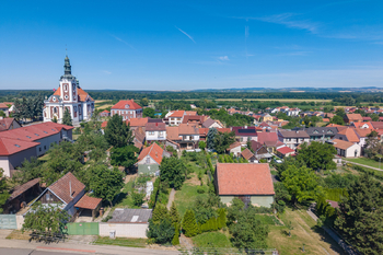 Prodej pozemku 697 m², Vnorovy