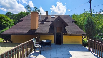 Exteriér - Prodej domu 98 m², Malá Veleň