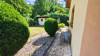 Exteriér - Prodej domu 98 m², Malá Veleň