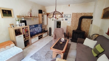 Interiér - Prodej domu 98 m², Malá Veleň